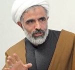 عوامل تفرقه افکن در نهادهای انقلابی شناسایی شوند
