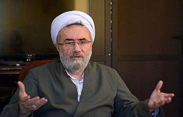 اگر شرایط امروز جامعه ما قابل قبول نیست، نباید باعث نادیده گرفتن آنهمه خدمات نظام جمهوری اسلامی شود