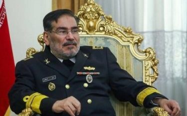 روایت خواندنی یک خبرنگار از دلیل نرفتن شمخانی به مجلس ختم برادرش
