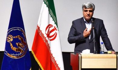 خیران به بخش های مهارت آموزی و کارآفرینی ورود کنند