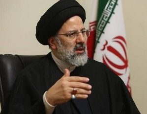 تسهیلات بانکی باید به جای «دلالی» به «تولید» اختصاص یابد
