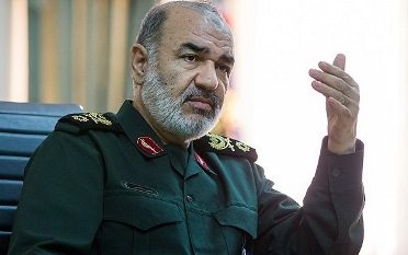 هشتمین فرمانده کل سپاه          را بشناسید