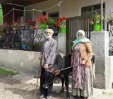 انفاق در عین تنگدستی/نازخاتون نیمی از دارایی خود را به سیل‌زدگان اهدا کرد