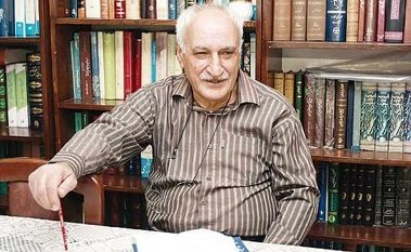 ابن بطوطه با شاه سریلانکا فارسی حرف می‌زد/ همه در گرجستان چند رباعی از خیام را حفظند/ صمد وورغون در بستر مرگ هم شاهنامه می‌خواند/ افتخار تاگور دیوان حافظ را حفظ بود