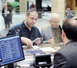 بانکها “کارت ملی قدیمی” را نمیپذیرند بانکها “کارت ملی قدیمی” را نمیپذیرند