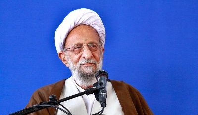 در برخورد با کسانی که با ما همسو نیستند افراط نکنیم