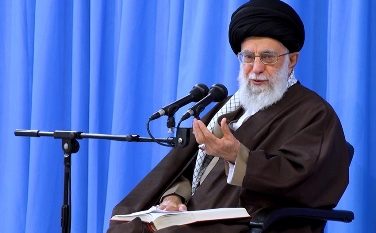 مسئولان به تولید داخلی توجه کنند
