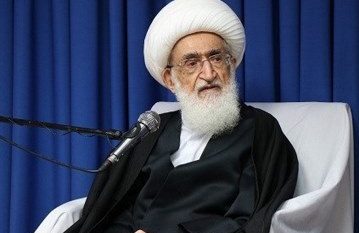 طلاب حضور بیشتری در عرصه خدمت به مردم داشته باشند/ علمای بزرگ ما همیشه در کنار مردم بودند