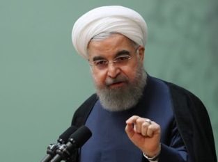 با اطلاع‌رسانی به موقع و دقیق در موضوع کرونا به جامعه آرامش دهیم