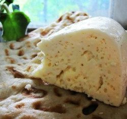 بررسی برندسازی پنیر سیاهمزگی با حضور اعضای دفتر یونسکو ایران