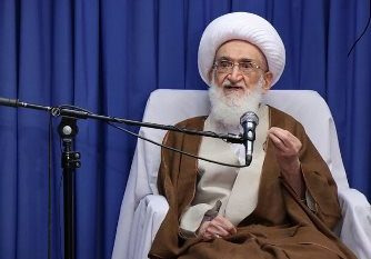 زنان مسلمان نسبت مسئولیت های فردی و اجتماعی خویش آگاه باشند