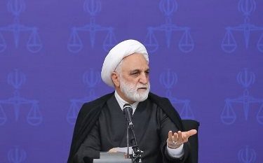 مسئولی که در صیانت از بیت المال کوتاهی کند تحت تعقیب قرار می گیرد