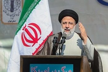 ملت بزرگ ایران با خون شهدا آزاد شده و هرگز به اسارت درنخواهد آمد / قدرت ما حضور میلیونی مردم در سراسر کشور است
