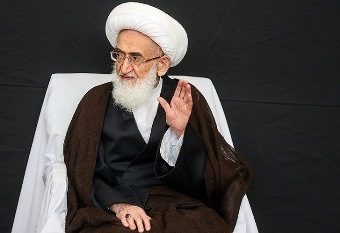 انقلاب اسلامی یکی از نعمت هایی است که خداوند به ملت ایران عنایت نموده است