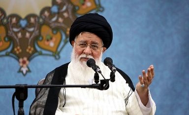همه تلاش دشمن این است که هویت جامعه دینی ما از دست برود