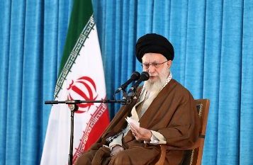 دشمن توپخانه خود را برای تخریب انتخابات امسال فعال کرده است