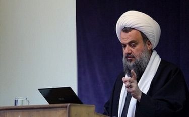 رفتارهای عزاداران امام حسین(ع) باید مبتنی بر عزّت باشد