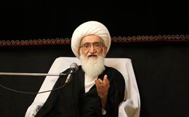 محتوای عزاداری های محرم به گونه ای نباشد که موجب وهن مذهب شود