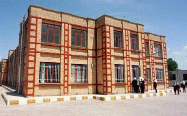 تجهیز و نوسازی مدارس گیلان تداوم یابد