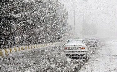 کولاک برف در راه گیلان