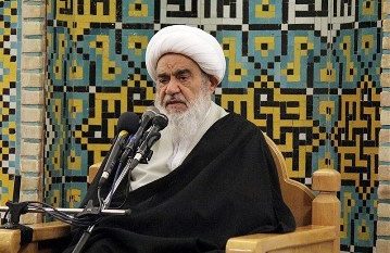 آنچه متأسّفانه کمتر به آن اهمیّت داده می‌شود، متابعت از حضرت زهرا«س» است/ دستگیری از فقراء و مستمندان را فراموش نکنید