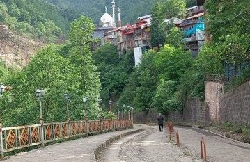 آماده پرداخت تسهیلات مسکن به اهالی امامزاده ابراهیم هستیم
