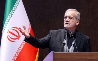 واکنش‌ها به برکناری شهرام دبیری با دستور پزشکیان
