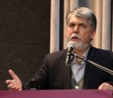 زبان فارسی از هویت ایرانی اسلامی تفکیک‌ناپذیر است