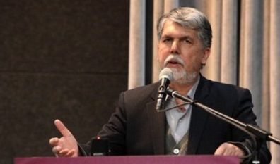 زبان فارسی از هویت ایرانی اسلامی تفکیک‌ناپذیر است