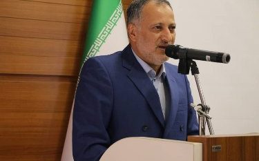 تعداد انگشت شماری که به دنبال فساد در بدنه منابع طبیعی هستند باید به شدت برخود شود