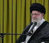  رژیم صهیونی در زیر ضربات جمهوری اسلامی تقریباً از پا درآمد و لِه شد