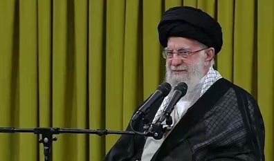  رژیم صهیونی در زیر ضربات جمهوری اسلامی تقریباً از پا درآمد و لِه شد