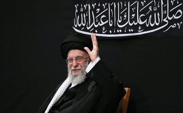 صدای رسای علمدارِ ایران در نبرد روایت‌ها